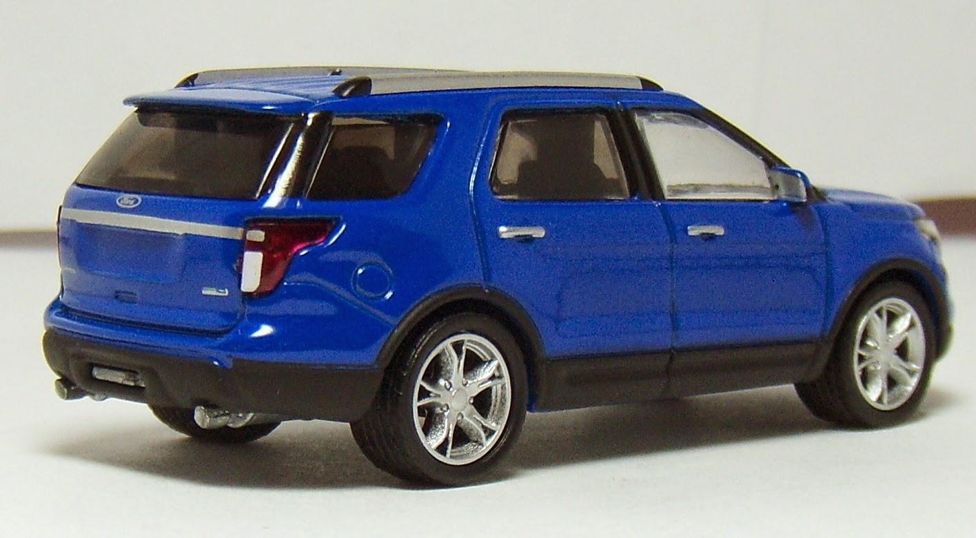 Greenlight 2013 Ford Explorer