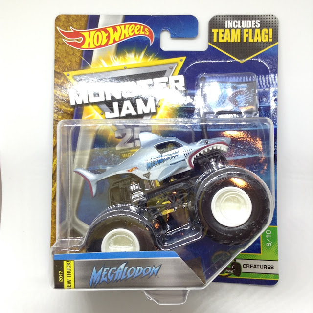 JULIAN'S HOT WHEELS BLOG: Megalodon Monster Jam Truck (2017 New Truck!)