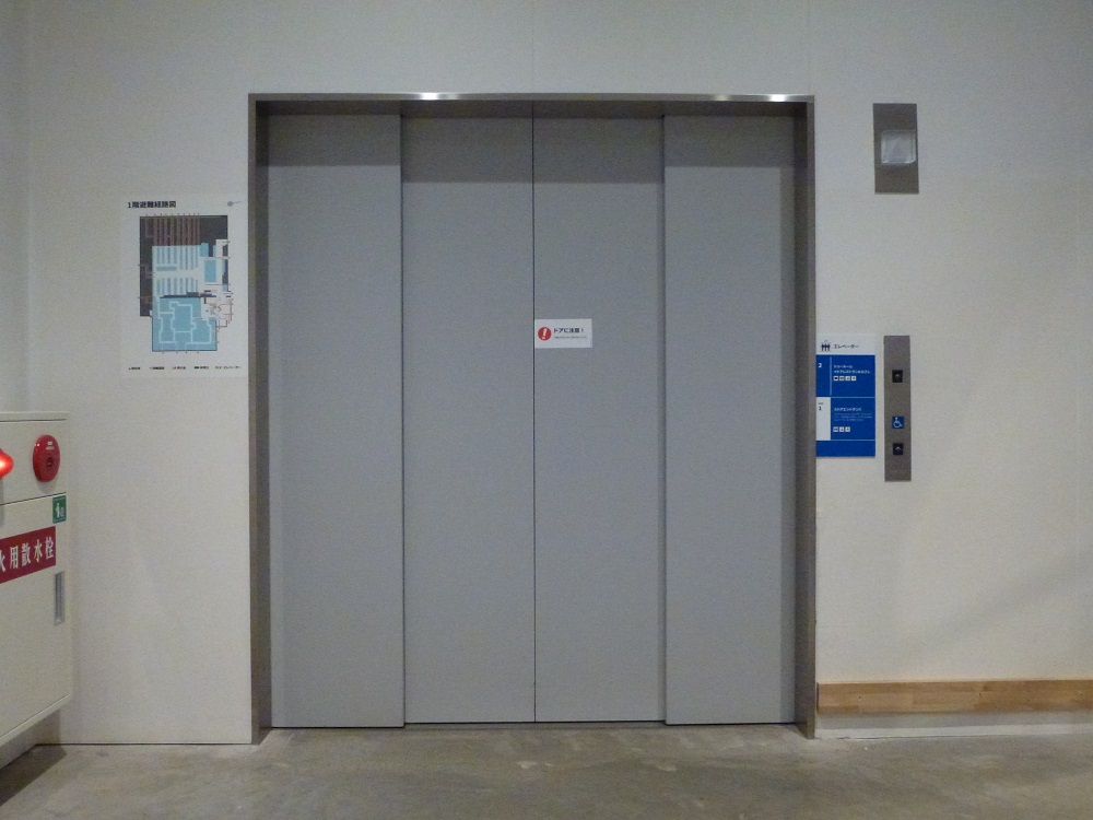 Ikea福岡新宮 エレベーター Kanaeworks