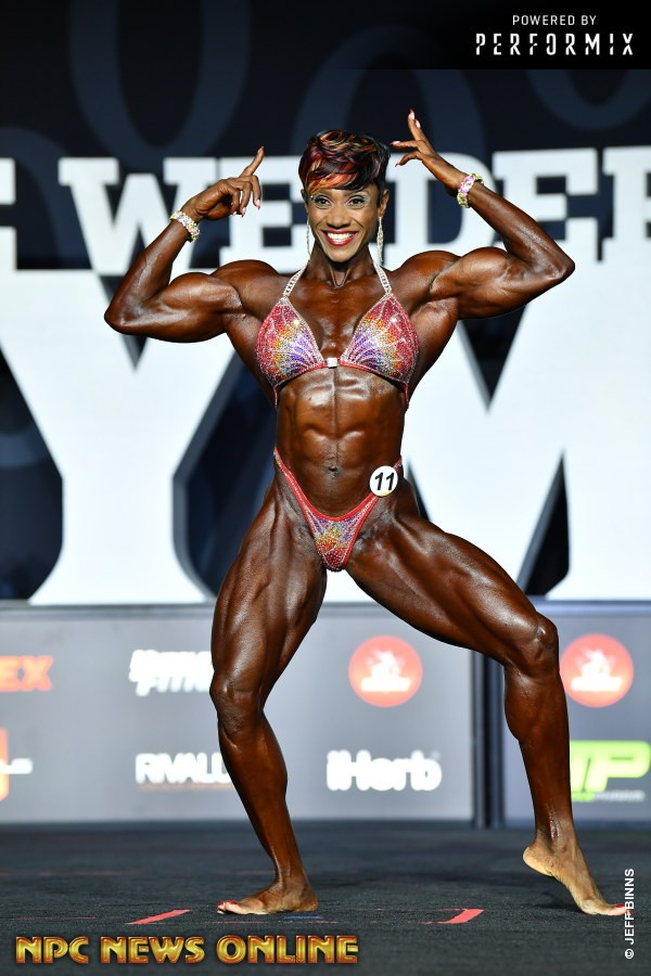 Antoinette Downie - Women's Physique - 2016 Olympia - Muscle & Fitness