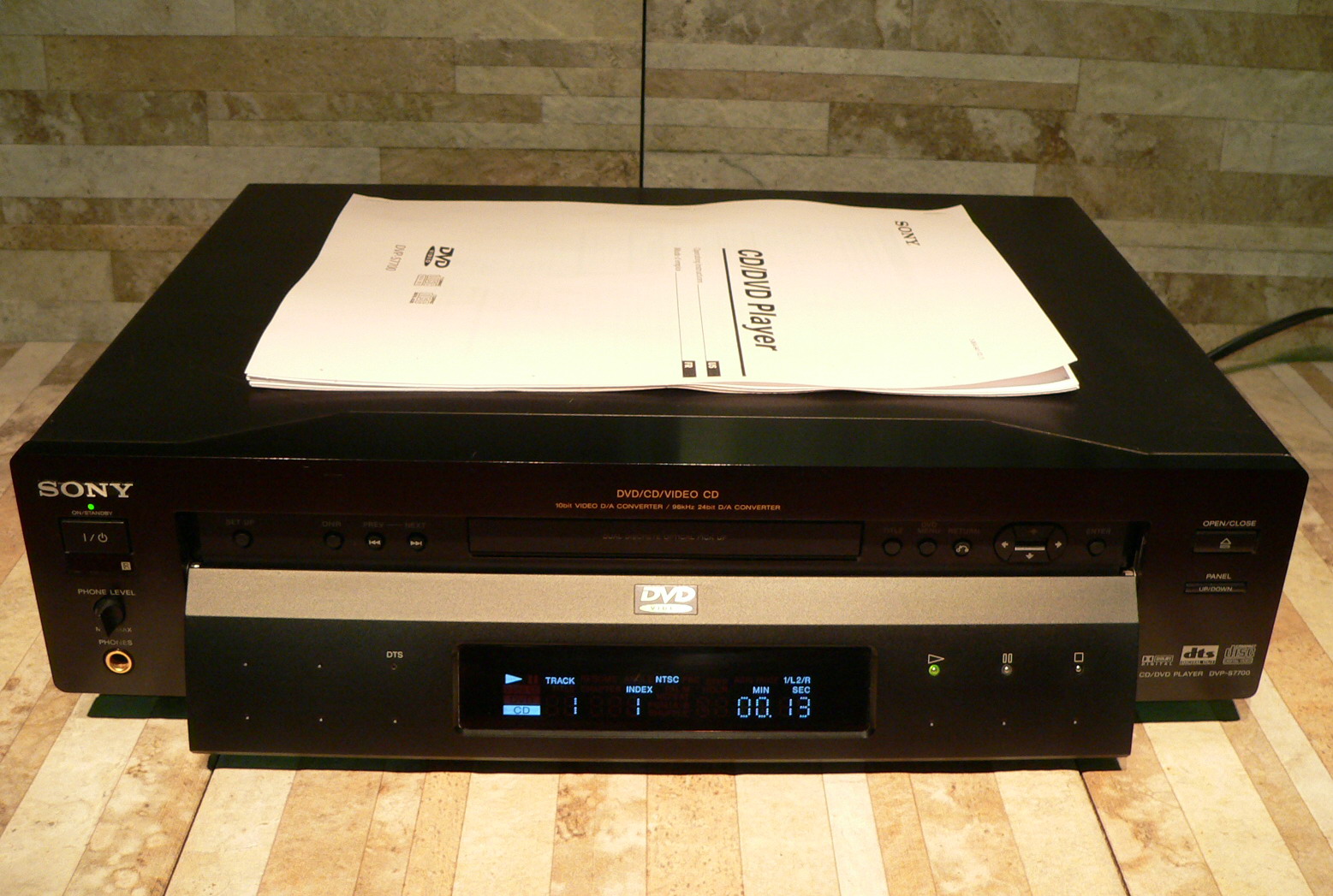 sudistribuidor audio hifi and hiend DVD PLAYER CD SONY DVP7700 HI