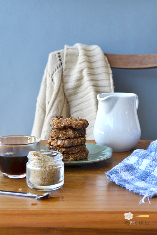 Cookies de banana, aveia e amêndoas