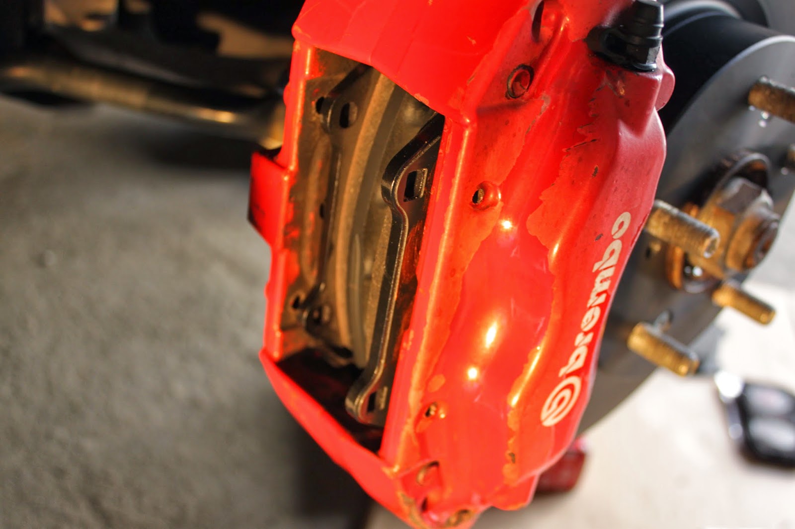 Acura RSX TypeS / Honda Integra DC5 How to replace Brembo brake pads