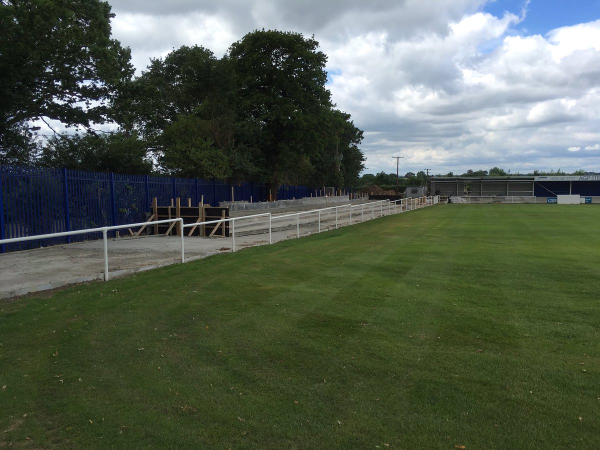 The Cold End BILLERICAY TOWN'S NEW LOOK GROUND THE AGP ARENA
