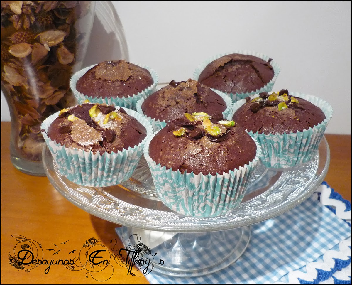 Desayunos en Tiffany´s: Brownies con pistachos y mi AIG 2013