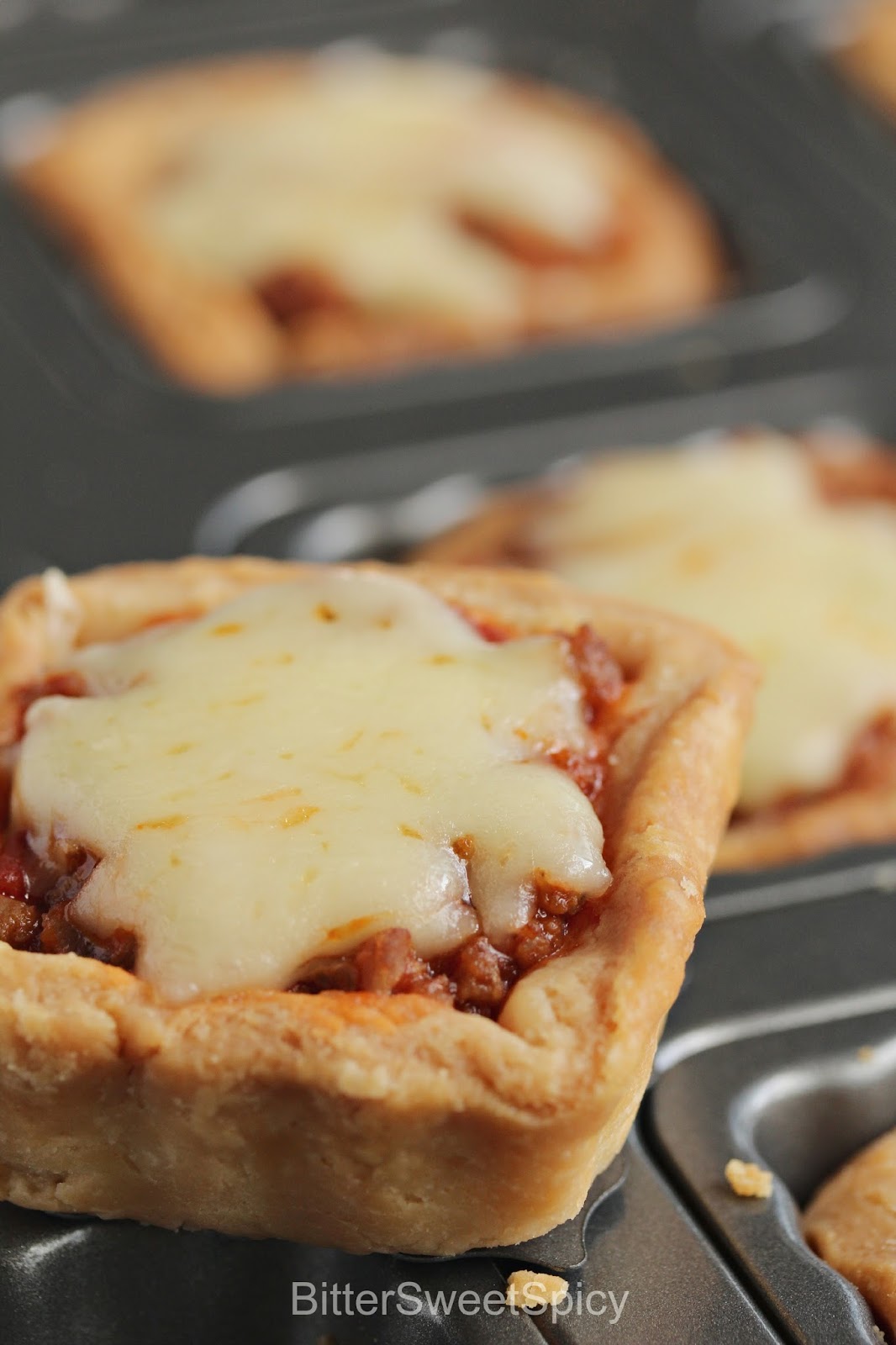 BitterSweetSpicy Mini Pizza Tarts