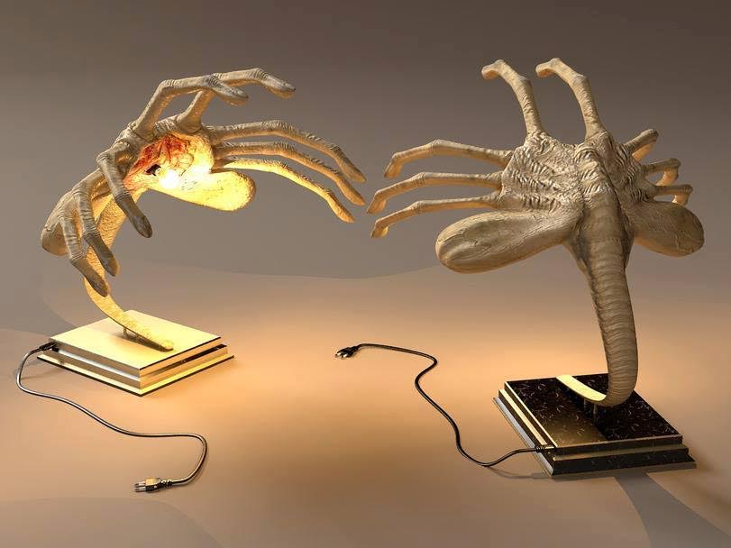 JIMSMASH ! ! ! FACEHUGGER LAMP