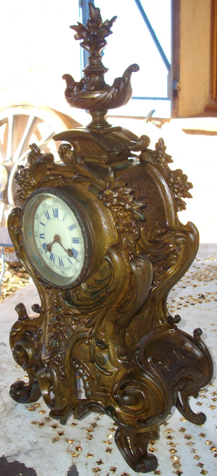 Horloge Murale ODO – Bronze Rocaille, Mécanique, Années 70 (France)