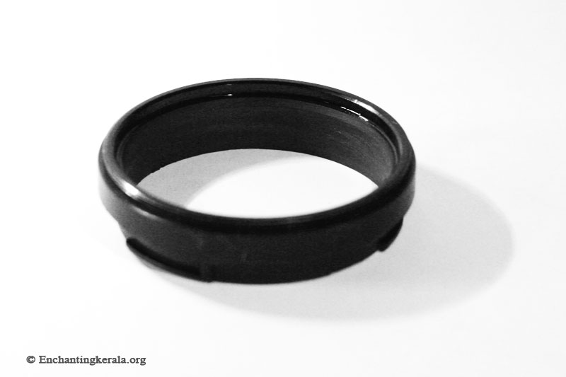 School Of Digital Photography DIY Lens Reverse Ring for Macro Photography