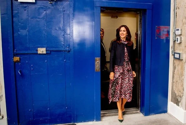 Crown Princess Mary Hugo Boss Kestani Midi length dress and Princess Mary wears Valentino Rockstud patent leather pumps