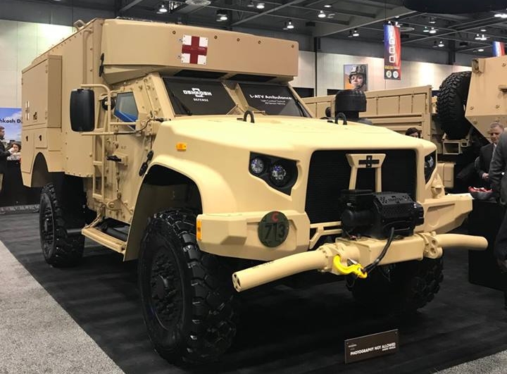 Oshkosh Defense представив новий медевак на базі L-ATV