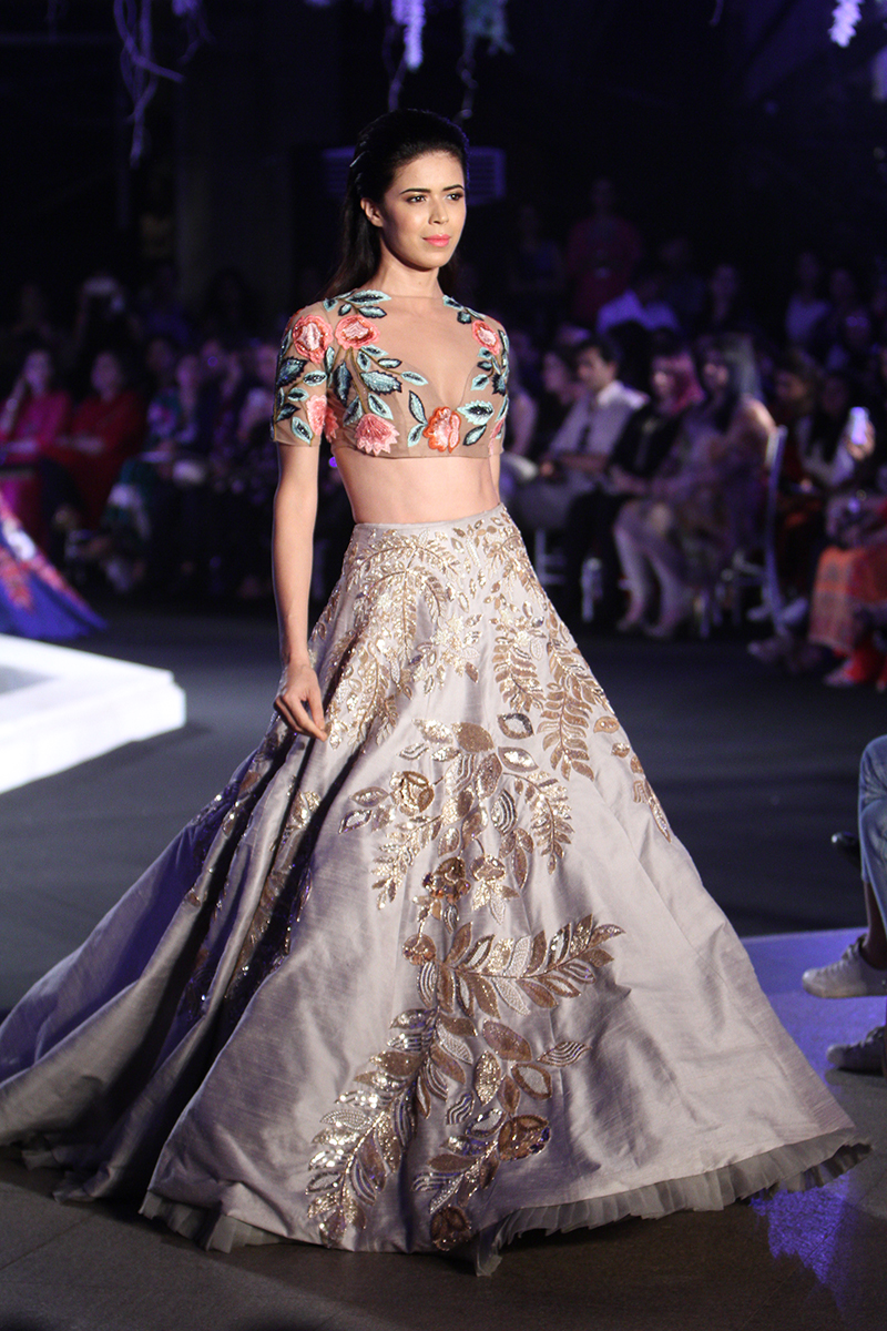 Lakme Fashion Week Clothes Online Lakme Fashion Week Clothes Online