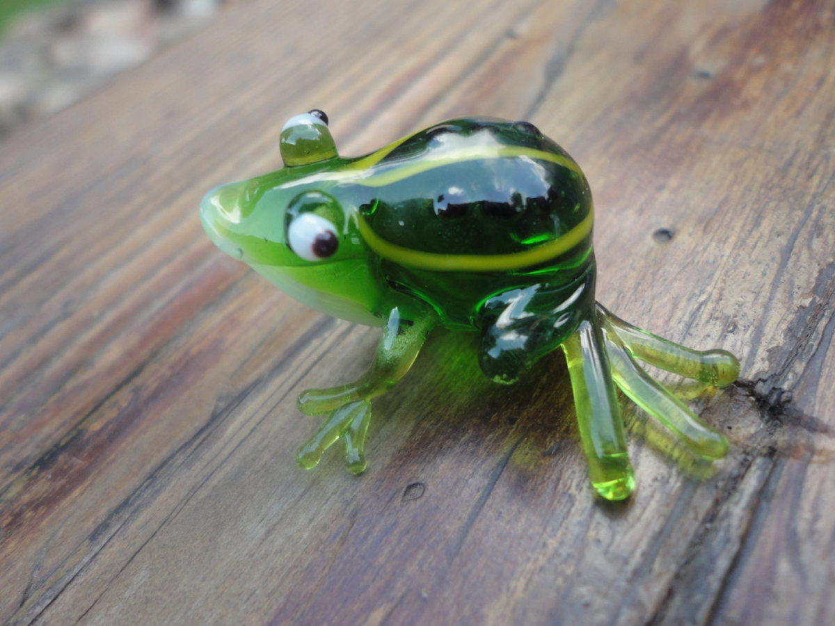 Design Stack A Blog about Art, Design and Architecture Glass Symphony with Lampwork Glass Animals