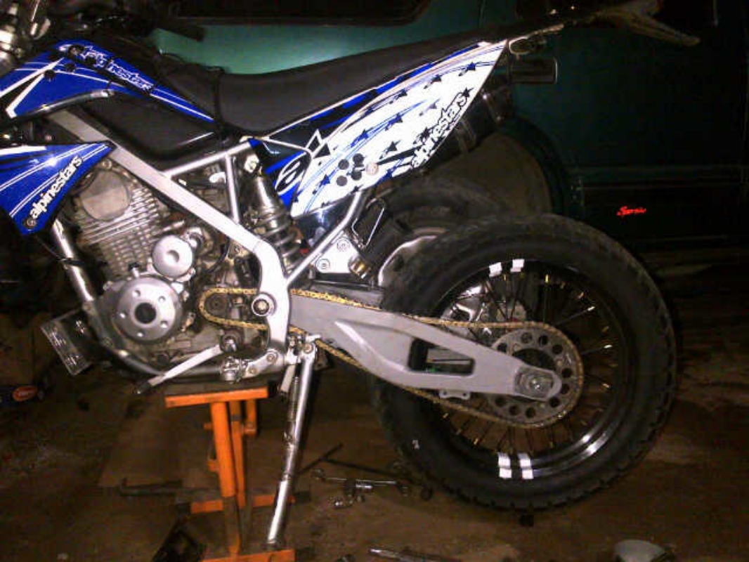 Swing ARM custom untuk Motor Sport, Trail, Supermoto, Japstyle dan Classic.