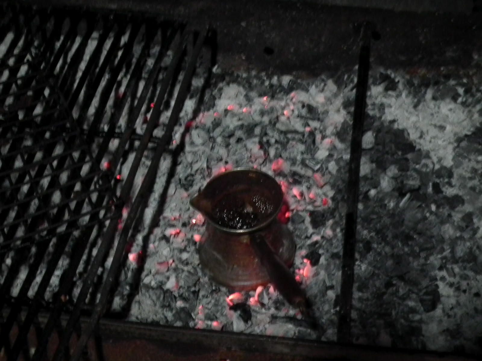 GOZDEERTOPUZ KÖZDE KAHVE