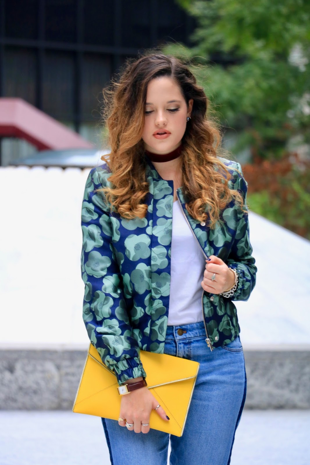 NYC Fashion blogger Kathleen Harper wearing a fall bomber jacket from Banana Republic