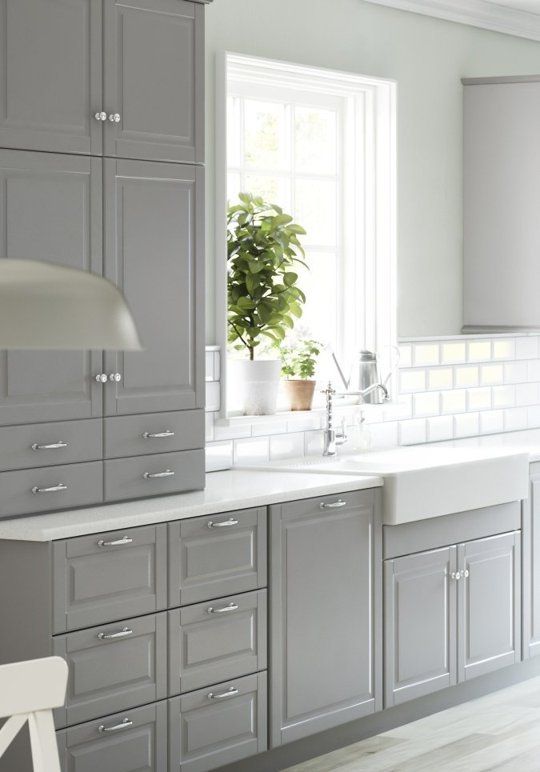 Gorgeous Gray Kitchens And Bathrooms With Modern Gray Painted