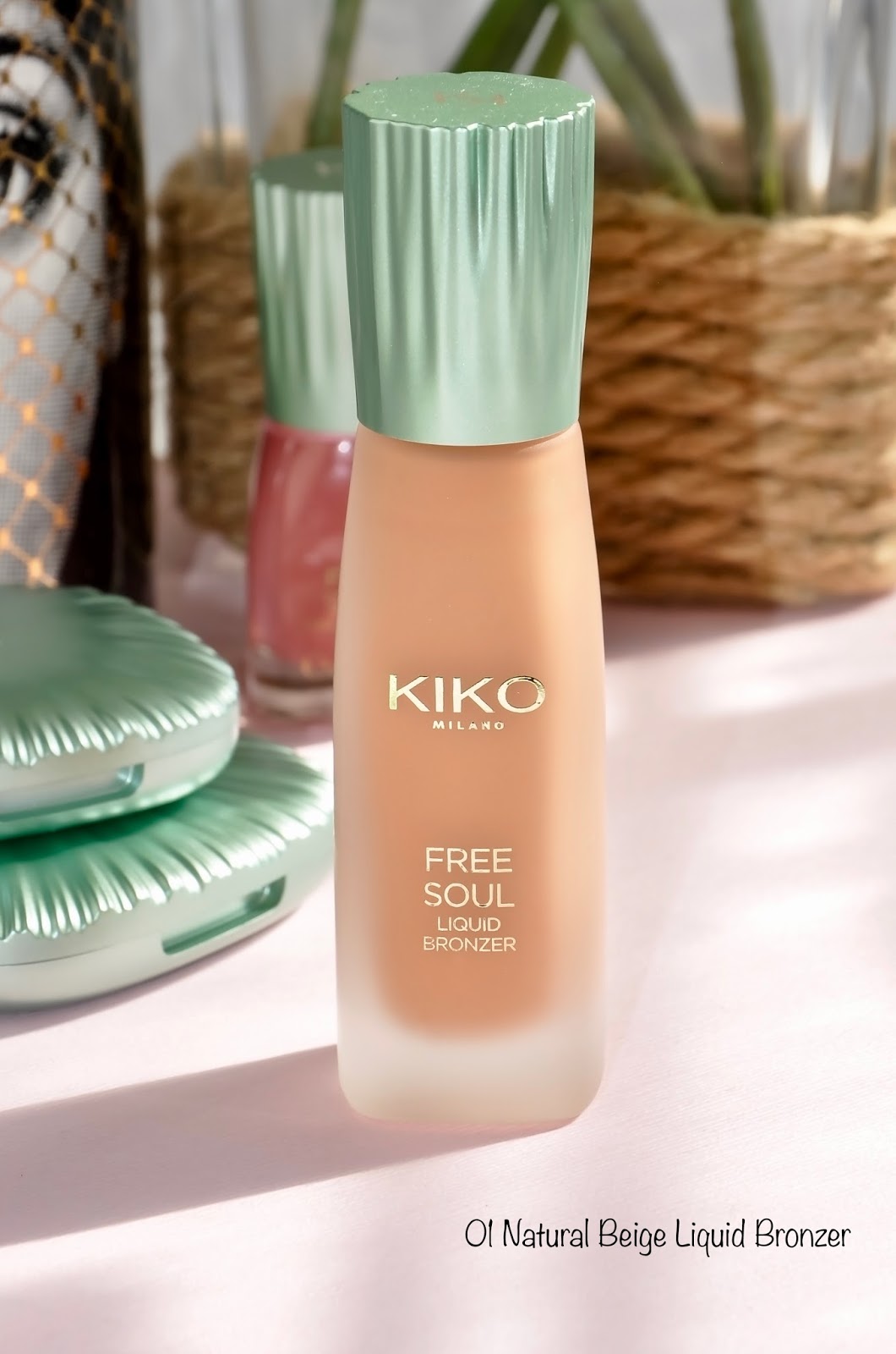 Kiko Milano Free Soul Liquid Bronzer swatches 