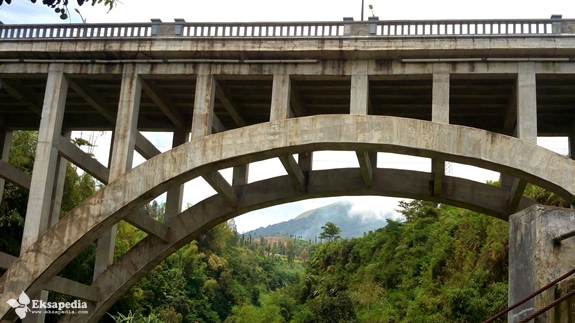 Jembatan Sigandul Jawa Tengah