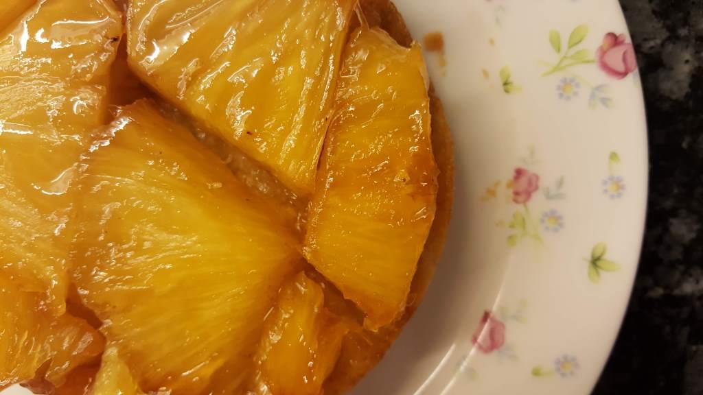 eat-culture: Ananas-Ingwer-Tarte-Tatin (pineapple-ginger-tarte tatin)