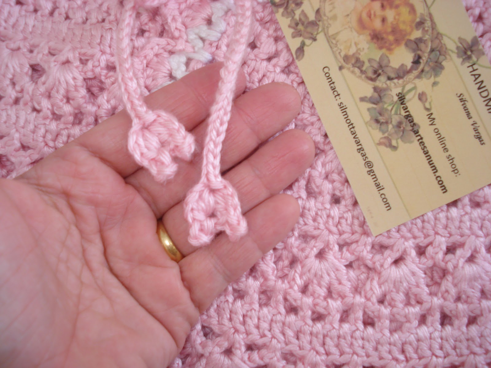 Девушка в веревках. Связанную малышку. Связанную малышку. Связанную малышку. Фотосессия с веревками.