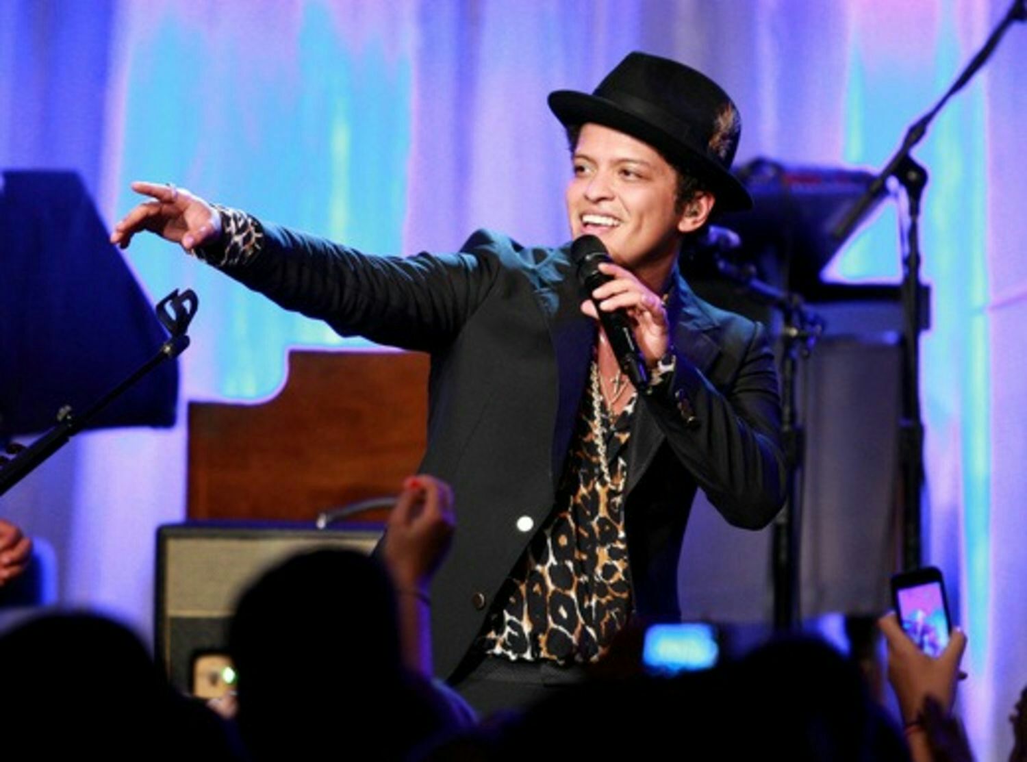 Download Top 10 Best Bruno Mars Song ImusicaG