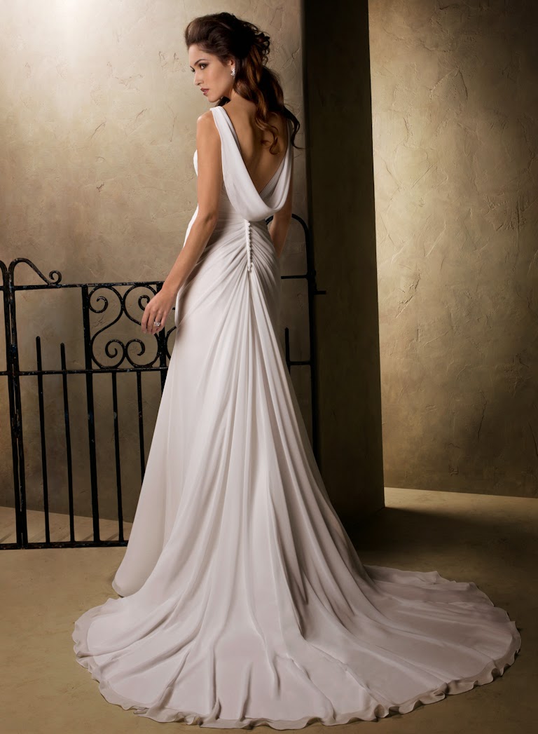 Brautstudio Edelweiss. Brautmoden, Abendmoden und Bräutigammoden