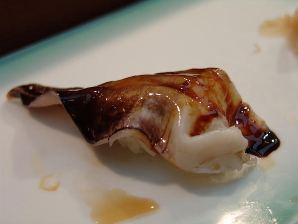 ซูชิหน้าหอยแครงญี่ปุ่น (Torigai)