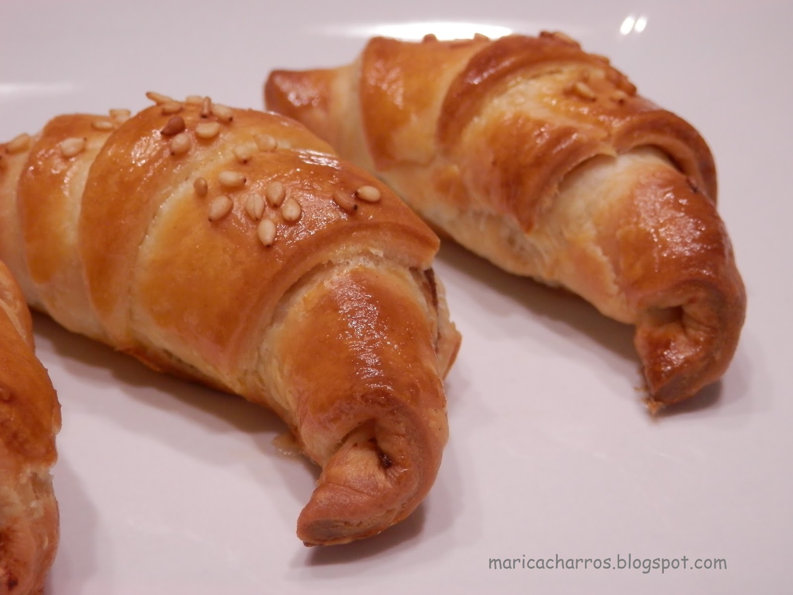 Minis croissants con masa quebrada de queso Maricacharros