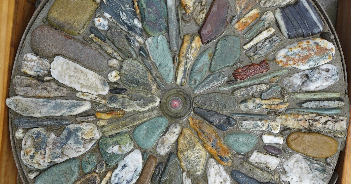 Mosaic Mold - Stepping Stone, 14 Diameter, Round