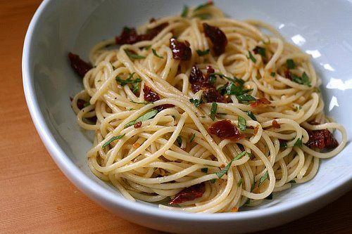 Aglio Olio Spaghetti! Nak resepi 