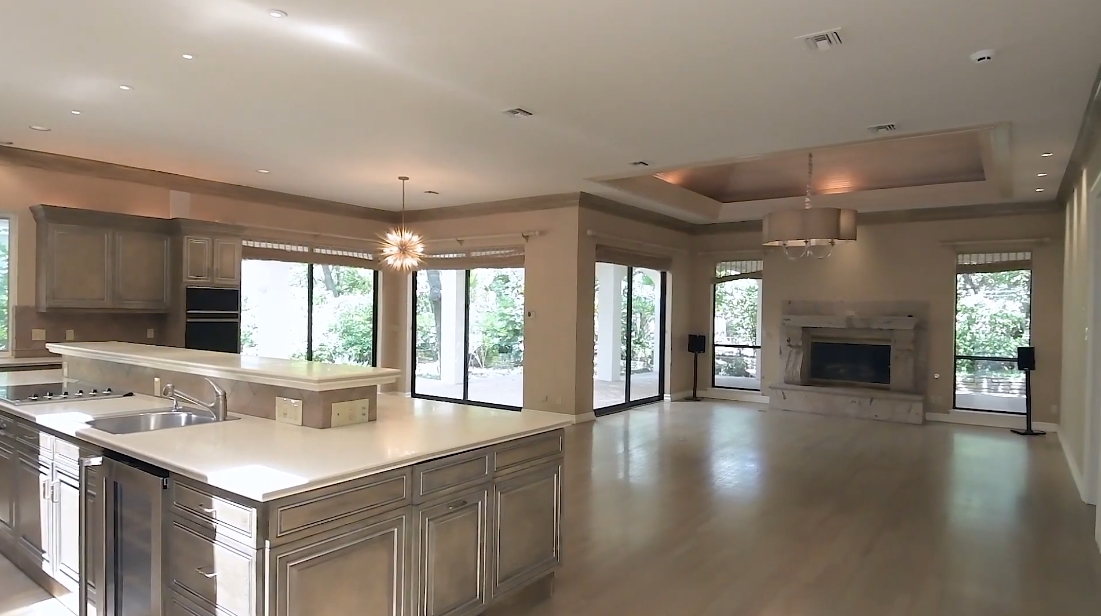19 Interior Design Photos vs. Tour 1 Dartford Ln, San Antonio, TX