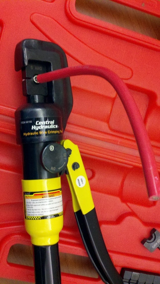 Chip & Debbie Willis on s\v Elegant'sea WG wiring testing with our Harbor Freight hydraulic