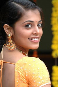 Telugu-Hot Actress-Sindhu-Menon