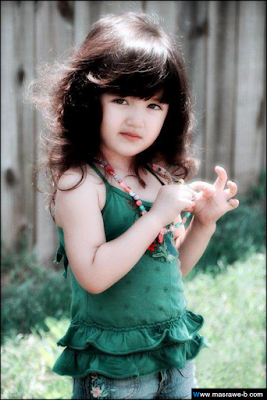 اجمل صور اطفال 2017 احلى 100 صورة بيبى Little-girl-cute-kid-smart