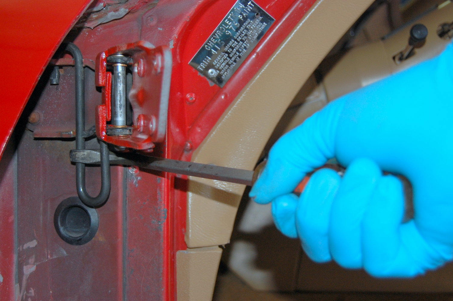 Réparation de porte de voiture Réglage de charnière Fiche technique auto