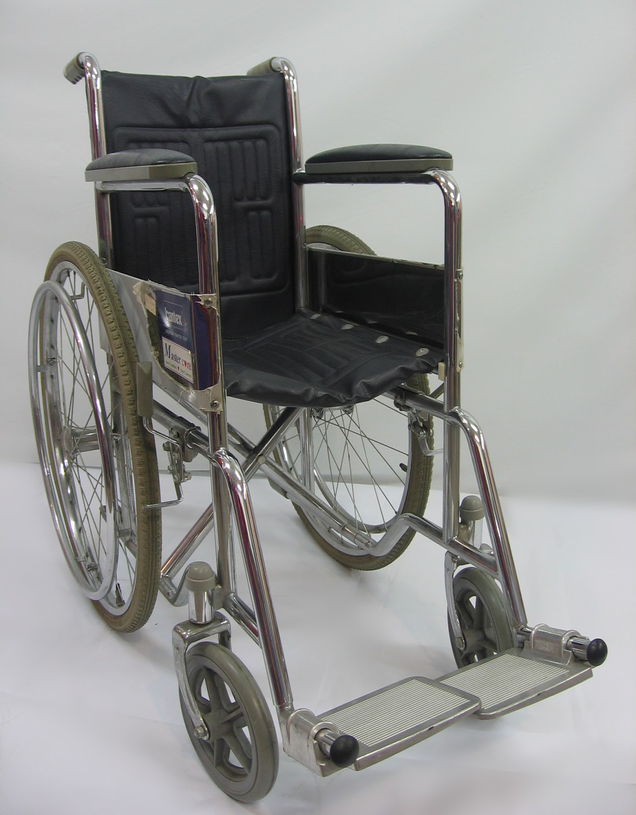 We have more than 36 types of wheelchair kerusi roda in Bukit Mertajam