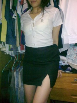Xtr4 Hot Photos: Karyawati Cantik Telanjang