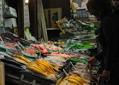 Visual Anthropology of Japan - 日本映像人類学: Golden Week I: 鶴橋