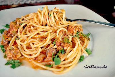 spaghetti tonno e olive