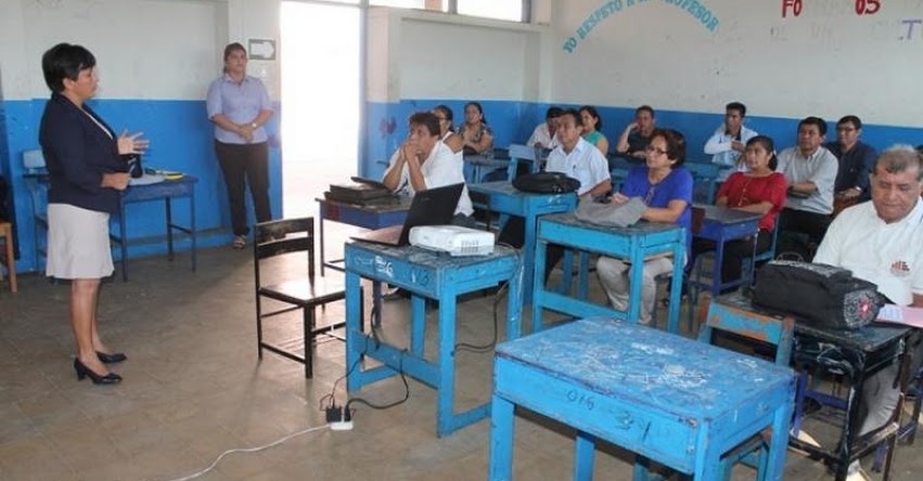 UGEL Lamas capacita a cerca de 900 docentes - www.dresanmartin.gob.pe UGEL Lamas capacita a cerca de 900 docentes - www.dresanmartin.gob.pe