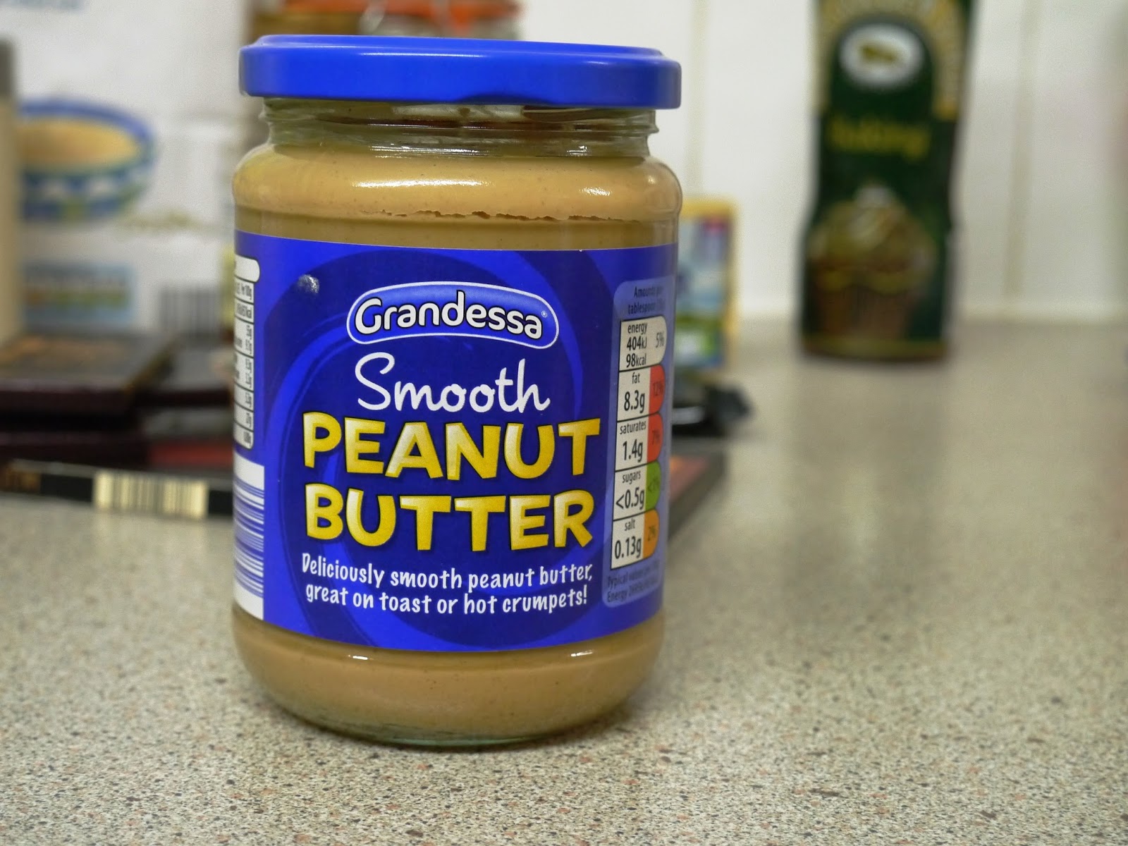 This Muslim Girl Bakes Dark Chocolate + Peanut Butter Flapjacks.