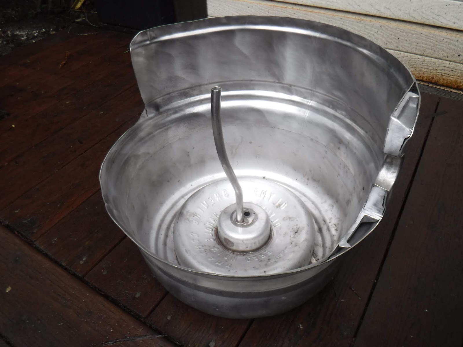 Genocache Beer keg fire pit