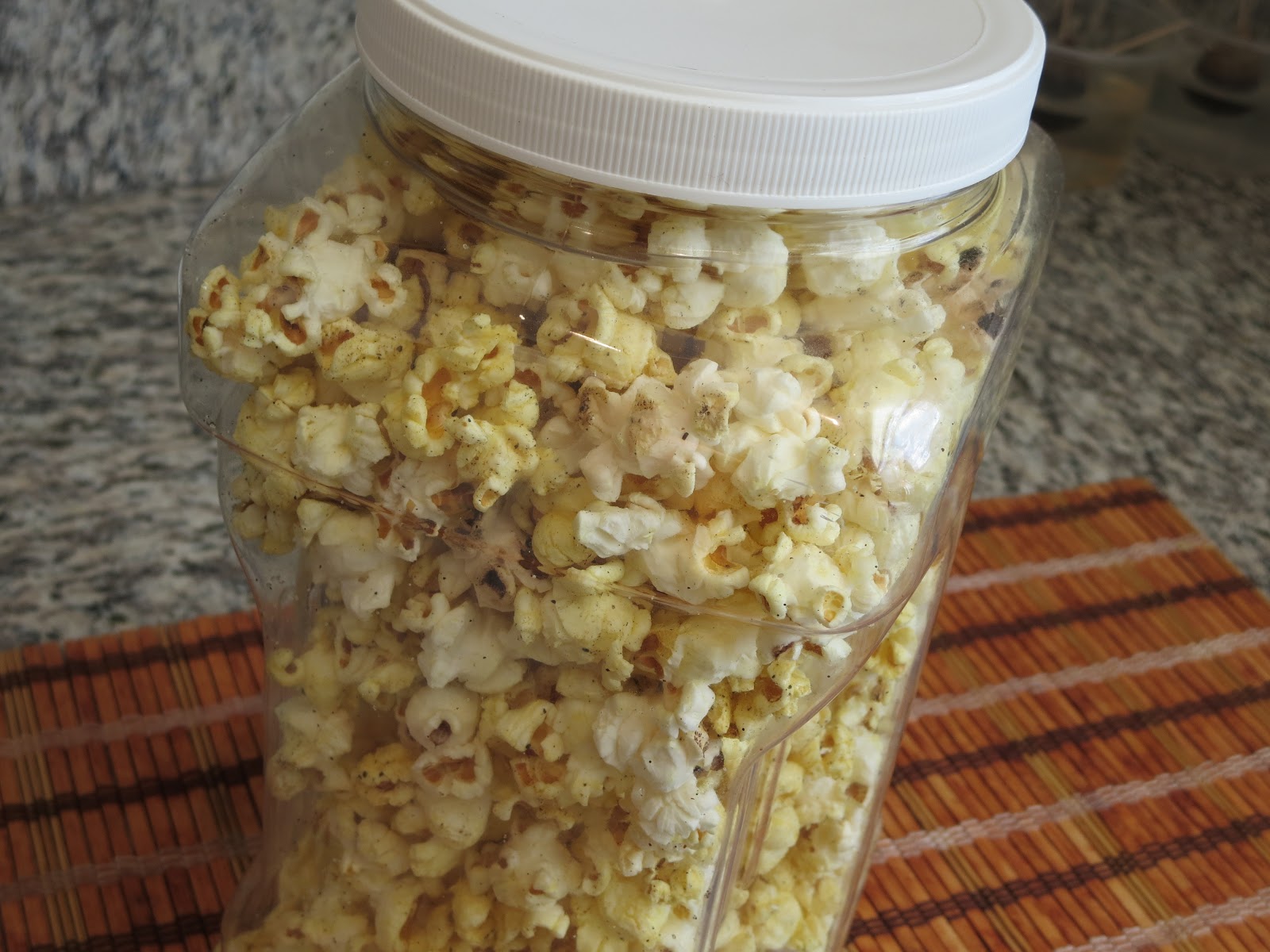 Popcorn (pressure cooker method)