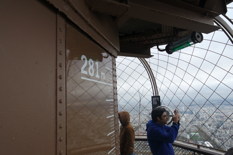 anilarla paris blogger