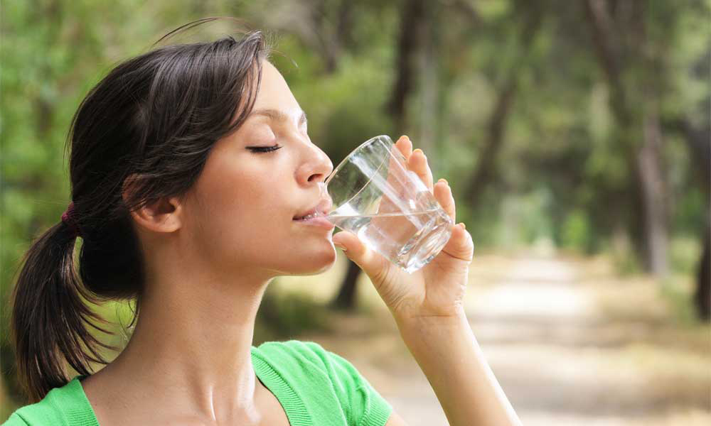 Tips Cantik Alami dan Awet Muda Tips Cantik Alami dan Awet Muda