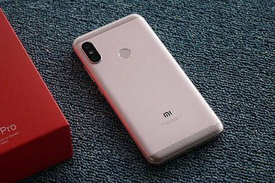 Xiaomi Redmi 6 Pro Photo Gallery