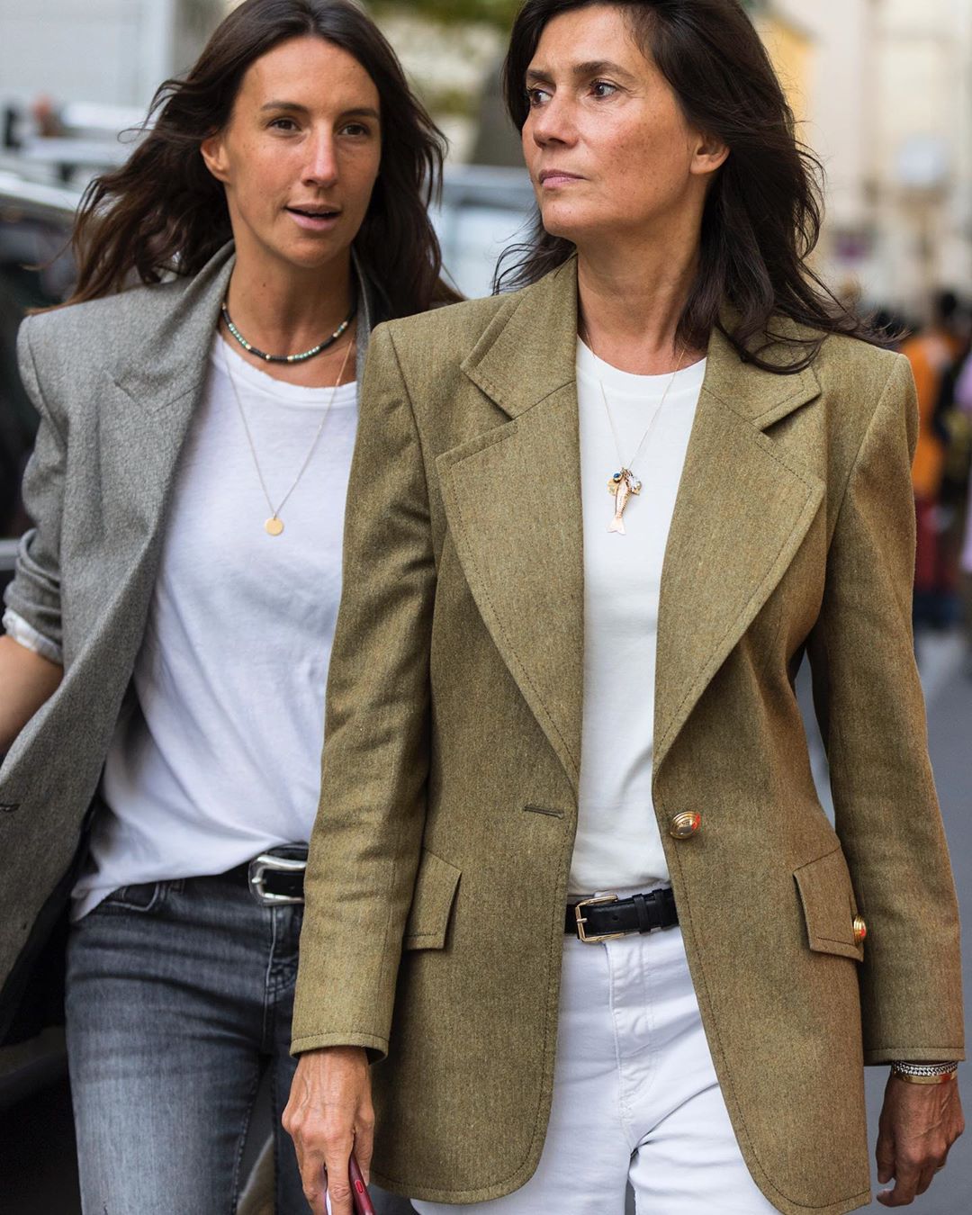 25 Strong Shoulder Blazers French Girls Swear By