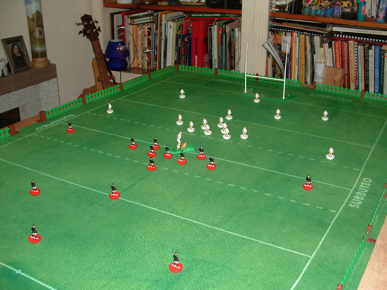 Chris Sanders table rugby and cricket.: September 2011