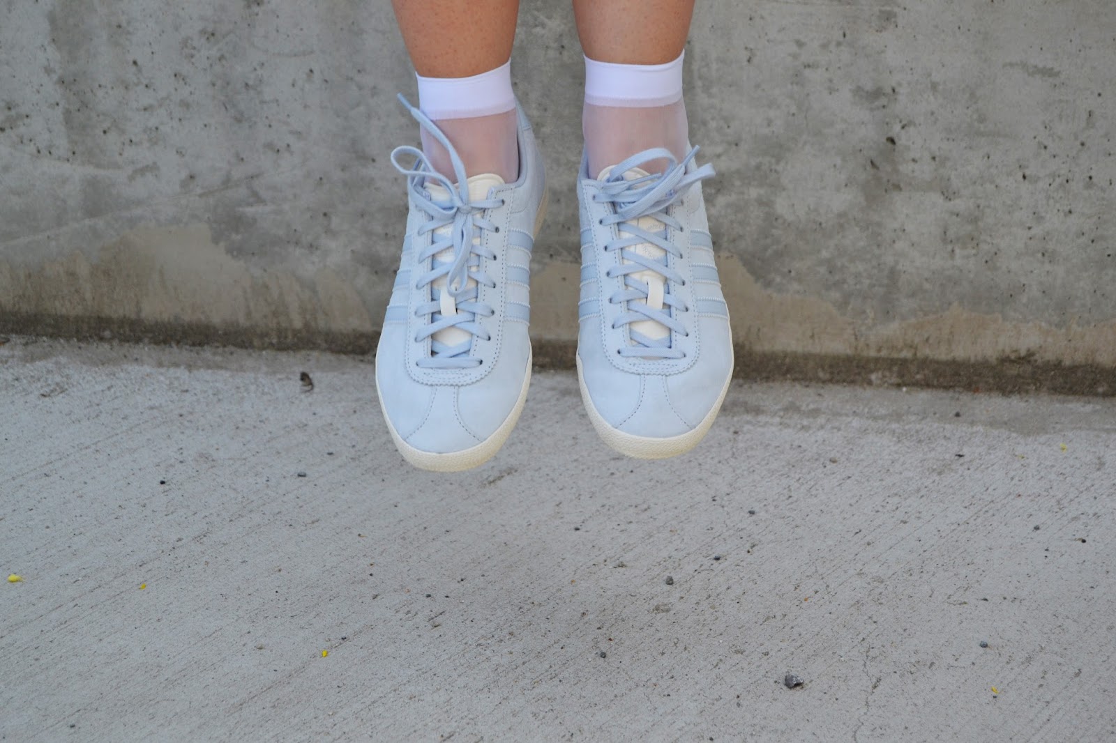 Adidas Gazelle Blue Chalk White Adidas Gazelle Blue Chalk White